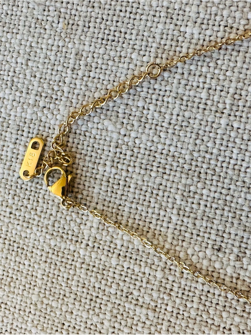 ONLY ONE Delicate Gold Rope Chain Necklace 18k plated - Picture 5 of 5